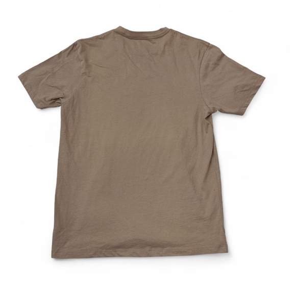 NWT Guess Shirt Mens M Brown Plain Classic Tee - Picture 2 of 6